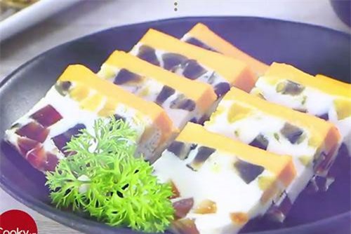 Clip: Biến tấu độc lạ từ chả trứng bắc thảo và trứng muối