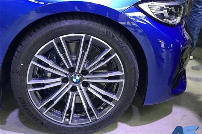 BMW 3-Series 2019 gia 2,1 ty tai Thai, sap ve Viet Nam-Hinh-5