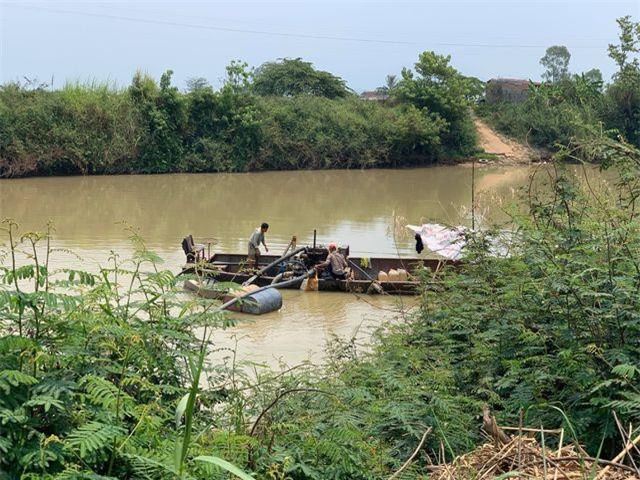 Đắk Lắk: Bắt quả tang vụ khai thác cát lớn nhất từ trước đến nay