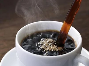 Uống nhiều cà phê buổi sáng có thể dẫn đến ung thư phổi?