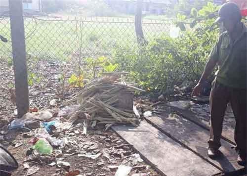 3 thanh niên đi đám cưới, rủ đánh nhau, 1 người bị đâm chết