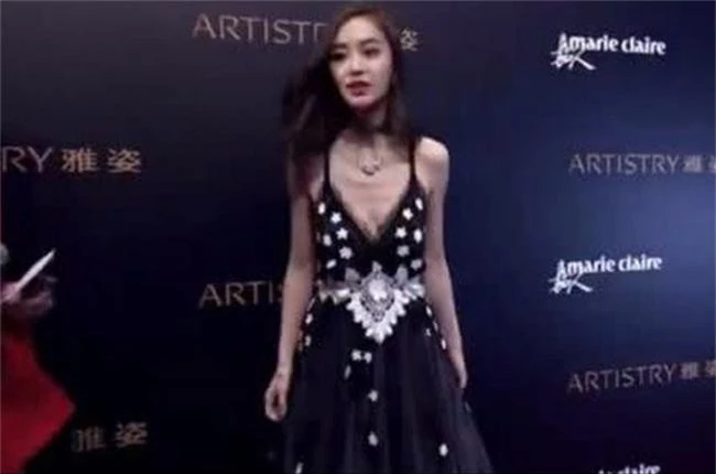 Angelababy tự tin khoe mặt mộc nhưng đây mới là điểm khiến dân mạng chú ý - Ảnh 4.