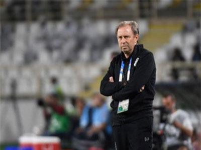 Vì sao các HLV châu Âu từ chối dẫn dắt đội tuyển Thái Lan?