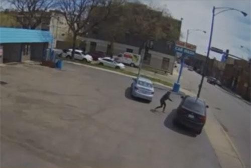 CLIP HOT (7/4): Trộm xe ô tô ngay trước mặt chủ nhân, Hoa hậu Nguyễn Phương Khánh đẹp không đối thủ vì điều này