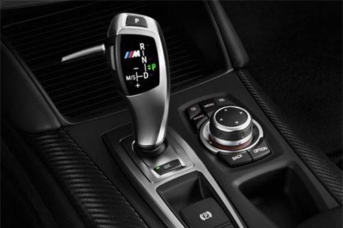 Những điều cần lưu ý khi lái ôtô số tự động