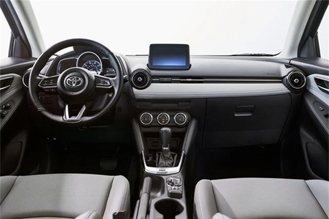 Toyota “mượn” Mazda2 cho Yaris tại thị trường Bắc Mỹ - 8
