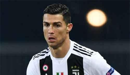 Đả bại Milan, HLV Allegri báo thêm tin cực vui về CR7