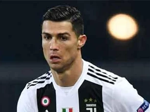 Đả bại Milan, HLV Allegri báo thêm tin cực vui về CR7
