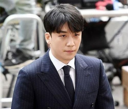 Cảnh sát tiết lộ Seungri thuê 8 gái mại dâm tại bữa tiệc sinh nhật năm 2017