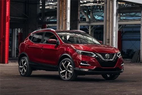 Nissan X-Trail Sport 2020.