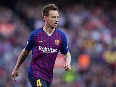 Hết chỗ đứng, sao Barca đạt thỏa thuận sang Juventus