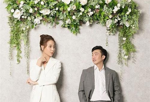 Cường Đôla tung ảnh hạnh phúc, hé lộ sắp phát thiệp cưới?