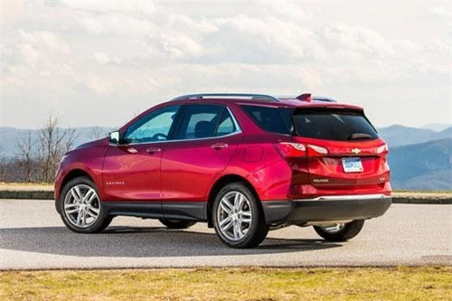 5. Chevrolet Equinox (doanh số: 90.109 chiếc).