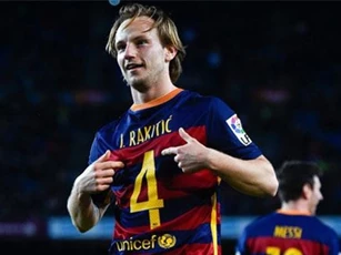 Ivan Rakitic không dành cho Man Utd hay Juventus