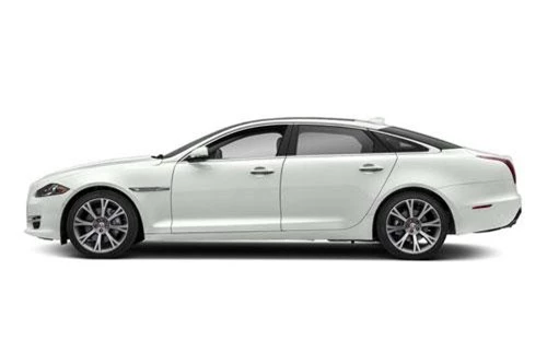 6. Jaguar XJ.