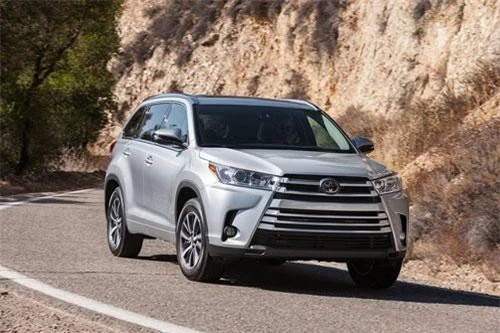 8. Toyota Highlander.