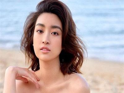 Lần đầu khoe hàng hiệu, "Hoa hậu nghèo nhất Việt Nam" Đỗ Mỹ Linh đã thoát "nghèo"?