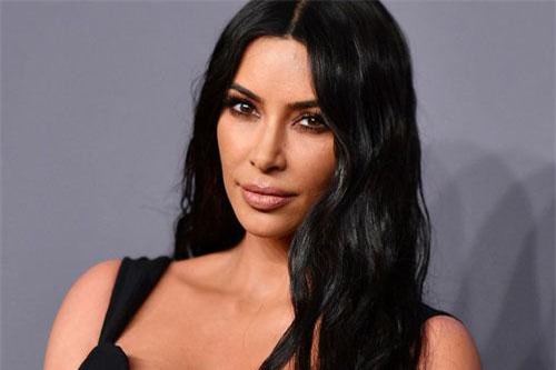 Kim Kardashian thú nhận từng ăn trộm