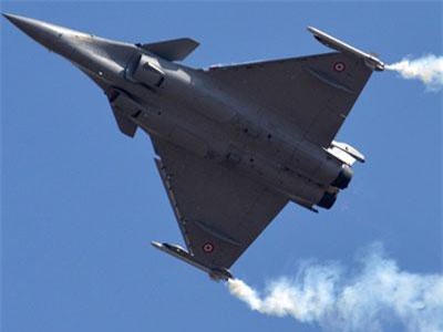Ghế phi công tự động... phóng, chiến đấu cơ Rafale bị cấm bay