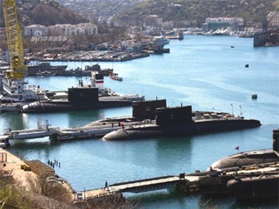 Quá đông, căn cứ Hải quân Nga ko còn chỗ chứa tàu ngầm