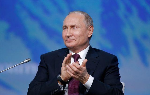 Tổng thống Putin: Lệnh trừng phạt càng thúc đẩy sự phát triển của Nga