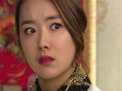 Chị chồng tới “ăn dầm ở dề” không làm gì vẫn được mẹ chồng bênh, tôi đi công tác chục ngày liền xảy ra chuyện bất ngờ