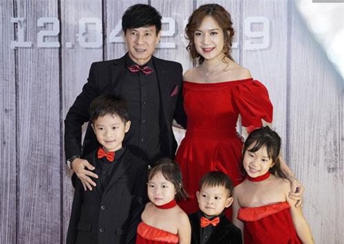 Nhà Lý Hải - Minh Hà chia phe "kiếp đỏ đen" dự ra mắt "Nhà Có Khách"