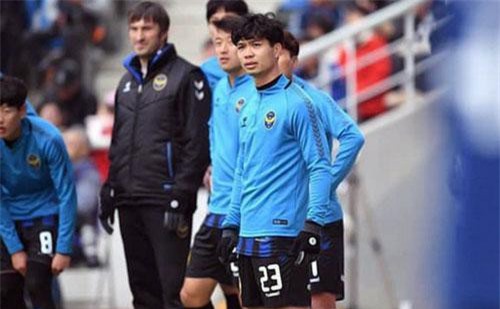 Trả lời báo Hàn Quốc, Công Phượng tự tin sẽ sớm tỏa sáng