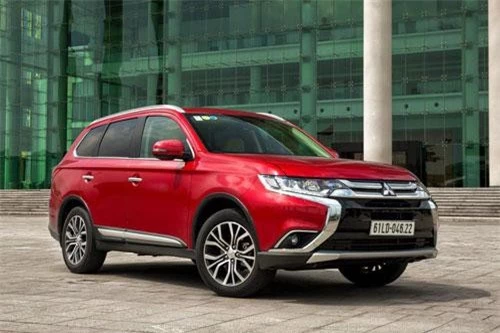 Mitsubishi Outlander.