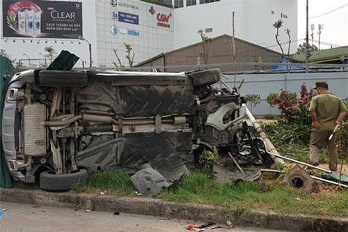 Nữ tài xế Mercedes gây tai nạn liên hoàn ở Hà Nội khai gì?