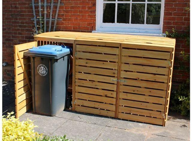 Nữ sinh 15 tuổi bị bắt vì sinh con rồi vứt đứa trẻ vào thùng rác