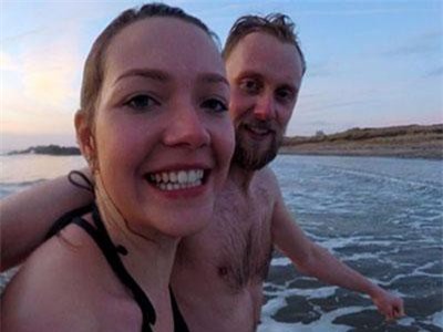 Bơi trong nước lạnh 100 ngày để chữa đau nửa đầu