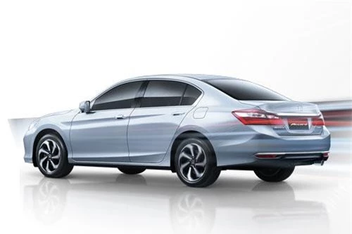 =1. Honda Accord (doanh số: 0 chiếc).