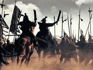 Mã Siêu đáng sợ thế nào mà khiến Tào Tháo phải cắt râu vứt áo trốn chạy?