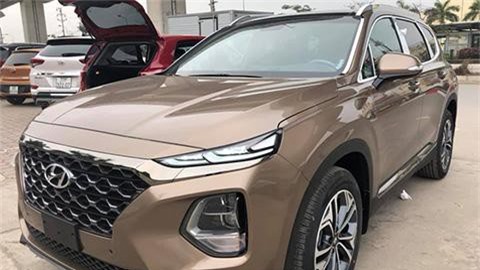 Hyundai Santa Fe 2019 bản Premium đẹp mê ly đã về đại lý, giá 'ngon'