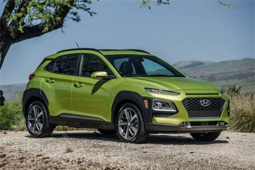 =7. Hyundai Kona (mức tiêu hao nhiên liệu: 9,4 lít/100 km).