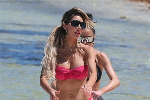 CLIP: Farrah Abraham khoe vòng một ngoại cỡ