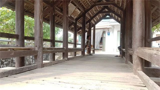 Cầu ngói trăm năm tuổi được xem như “báu vật” ở Ninh Bình - 5