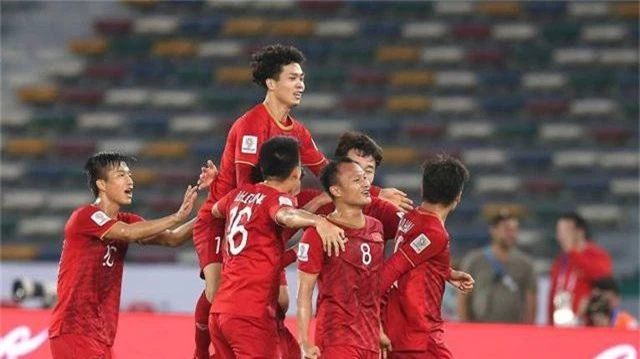 HLV Park Hang Seo: “Bóng đá Việt Nam sẽ là số 1 Đông Nam Á trong 2 năm tới” - 5