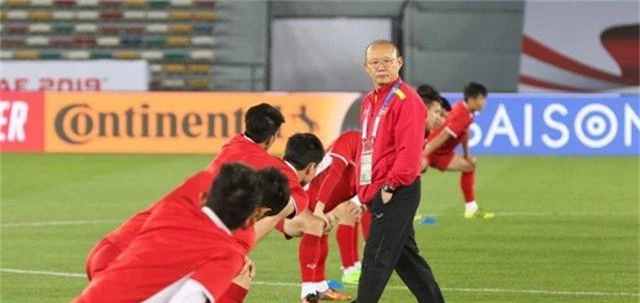 HLV Park Hang Seo: “Bóng đá Việt Nam sẽ là số 1 Đông Nam Á trong 2 năm tới” - 6