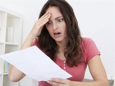 Lấy cớ nhờ chồng tôi đi ăn cưới giúp, mẹ chồng đã thực hiện âm mưu khiến anh giận dữ bảo vợ dọn khỏi nhà ngay trong đêm