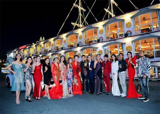 Nam vương và Hoa hậu Doanh nhân Toàn cầu 2019 tổ chức đêm dạ tiệc kết nối doanh nhân