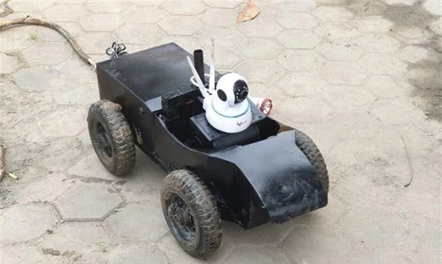 Hà Nội dùng robot “siêu âm” lòng cống - 2