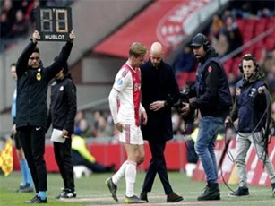Frenkie de Jong chấn thương, Ajax lo ngay ngáy