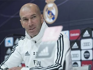 Zidane gây ngạc nhiên với tuyên bố về tương lai của Kroos và Bale ở Real Madrid