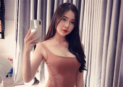 Mê mệt nhan sắc không tì vết của hot girl Đà Nẵng