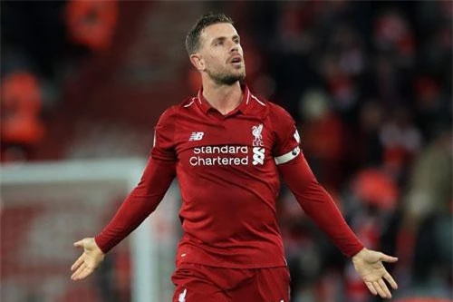 Tiền vệ trung tâm: Jordan Henderson (Liverpool).