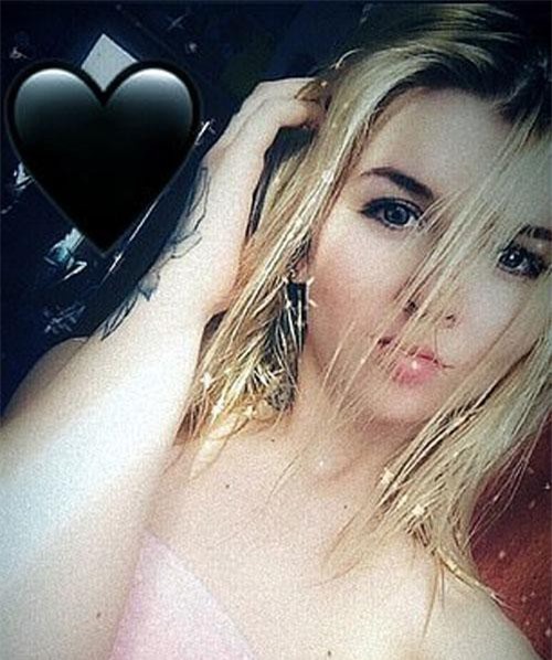 Bị điện giật chết trong nhà tắm, tay vẫn nắm chặt điện thoại