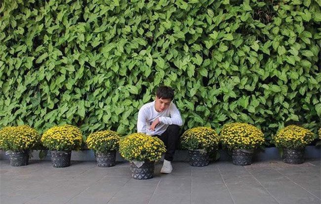 Hồ Quang Hiếu đáp trả fan câu hỏi: "Làm ca sĩ mà sao mua được nhiều đất đến vậy?", lý do ai cũng phải ngã ngửa