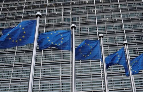 EU áp thêm thuế với hàng hóa Mỹ